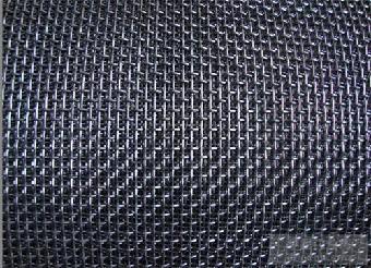 金剛網防盜窗紗選購指南 65型與75型對比及安展金剛網推薦